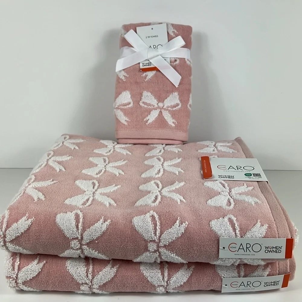CARO Home Bath Towel Set Pink White Bow Pattern Bath Tip 4 PC NEW